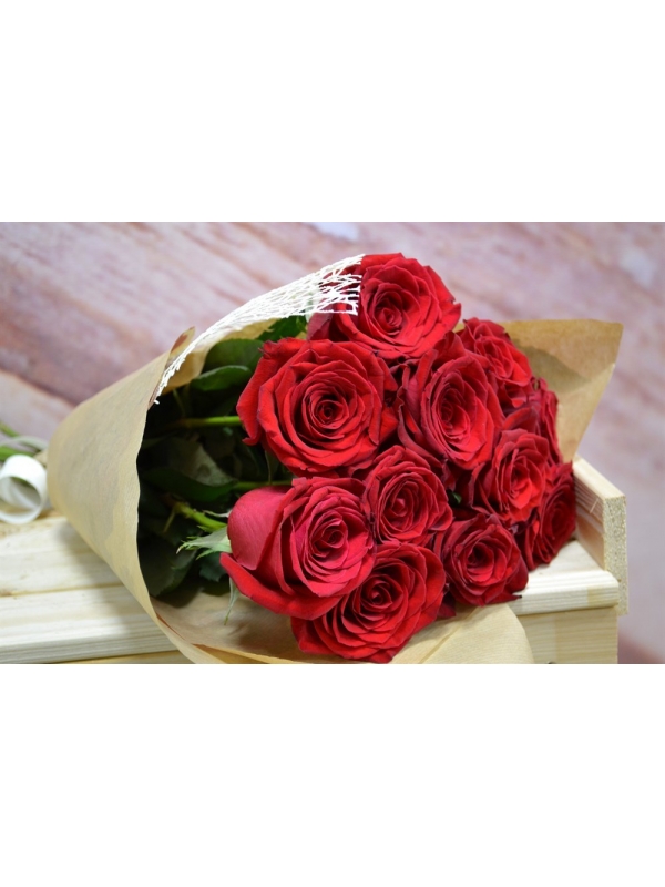 Bouquet of 11 red roses