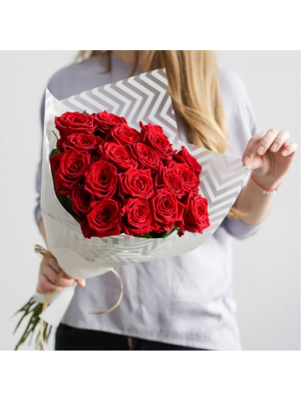 Bouquet of 15 red roses